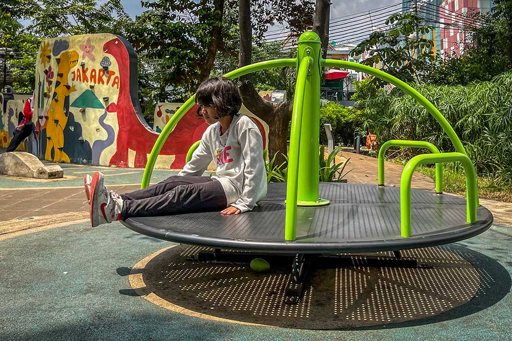 Taman Literasi, memanja mata dengan membaca