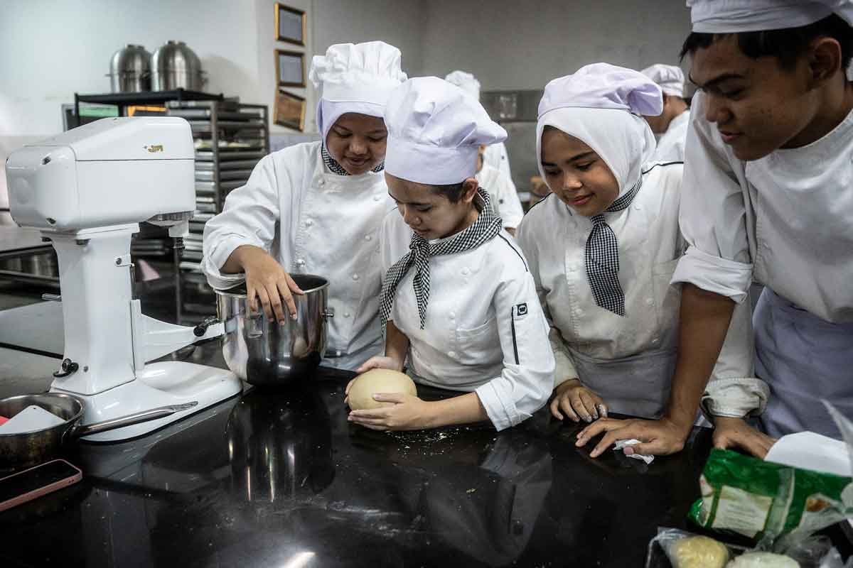 Vokasi meningkatkan daya saing